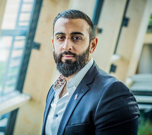 Kamran Mahroof Kamran Mahroof