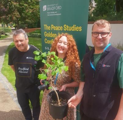 Richard Outram Dr Becky Alexis-Martin and Simon Padgett with ginkgo tree Richard Outram Dr Becky Alexis-Martin and Simon Padgett with ginkgo tree