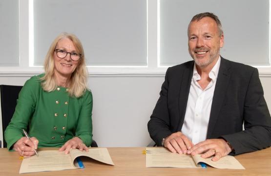 Professor Shirley Congdon and Neil Kirby Professor Shirley Congdon and Neil Kirby