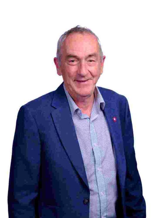 Emeritus Professor Tom Woohouse Emeritus Professor Tom Woohouse
