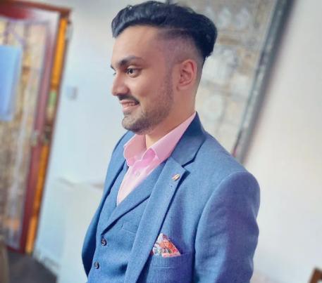 A profile picture of Amar Ali a Business Management graduate