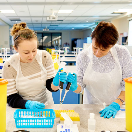 Prospective students in a chemistry lab on a taster day