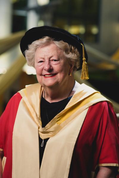Photo of Professor Diana Anderson 