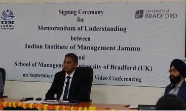 Online signing of the memorandum of understanding between University of Bradford and IIM Jammu, part of India’s prestigious business school network