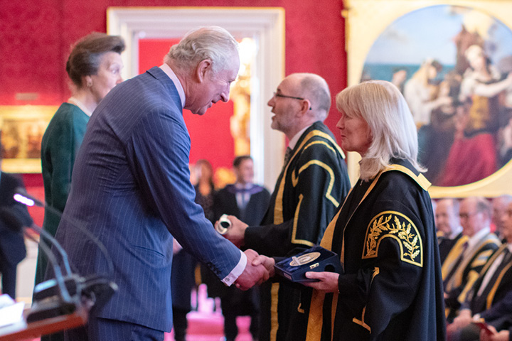 Professor Shirley Congdon receiving the Queen's Anniversary Prize.