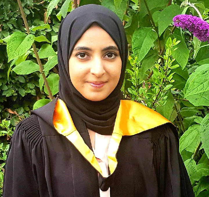 An image of University of Bradford student, Sidrah Iqbal.